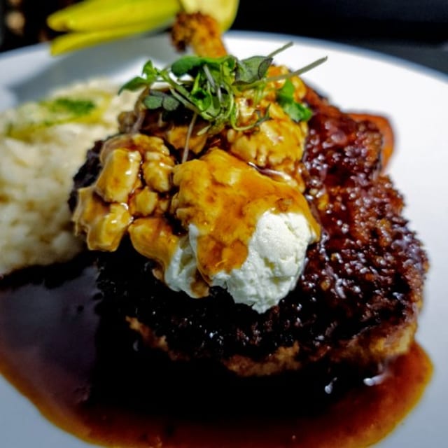 Prime Pork Chop (16 oz).